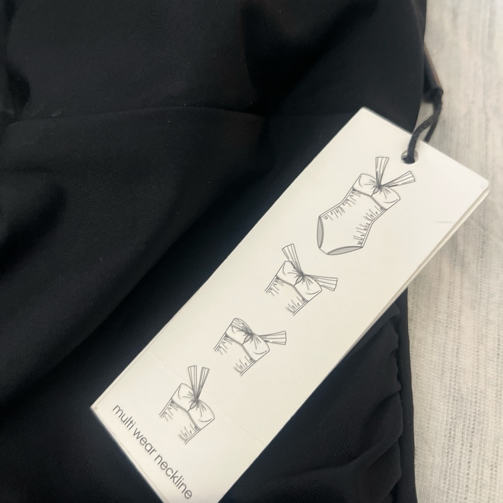 Calvin Klein Stylish Black One Piece Swimsuit size 10 - Picture 2 of 6